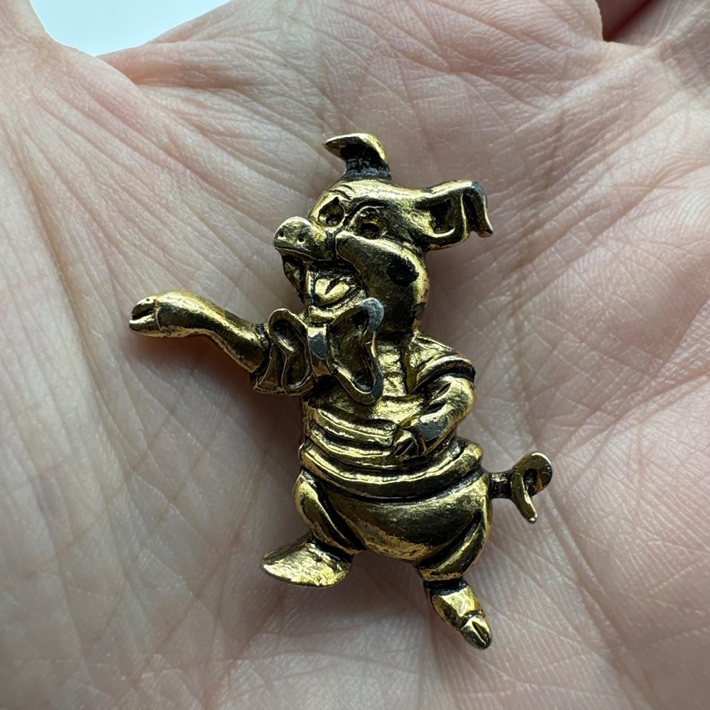 Vintage Gold Tone Dancing Pig Brooch Whimsical Animal Lapel‎ Pin